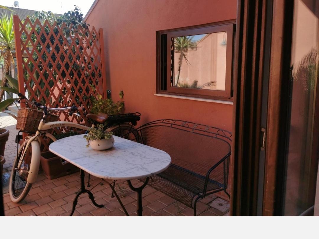 Il Loto Lägenhet Caltagirone Exteriör bild