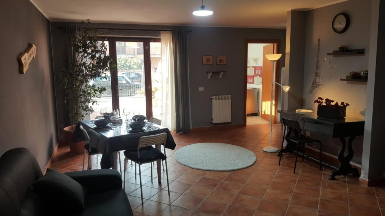 Il Loto Lägenhet Caltagirone Exteriör bild